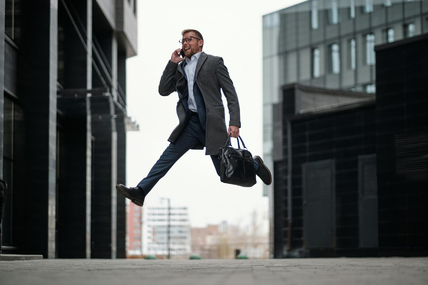 7 Simple Habits for Supporting Healthy Circulation on a Busy Schedule